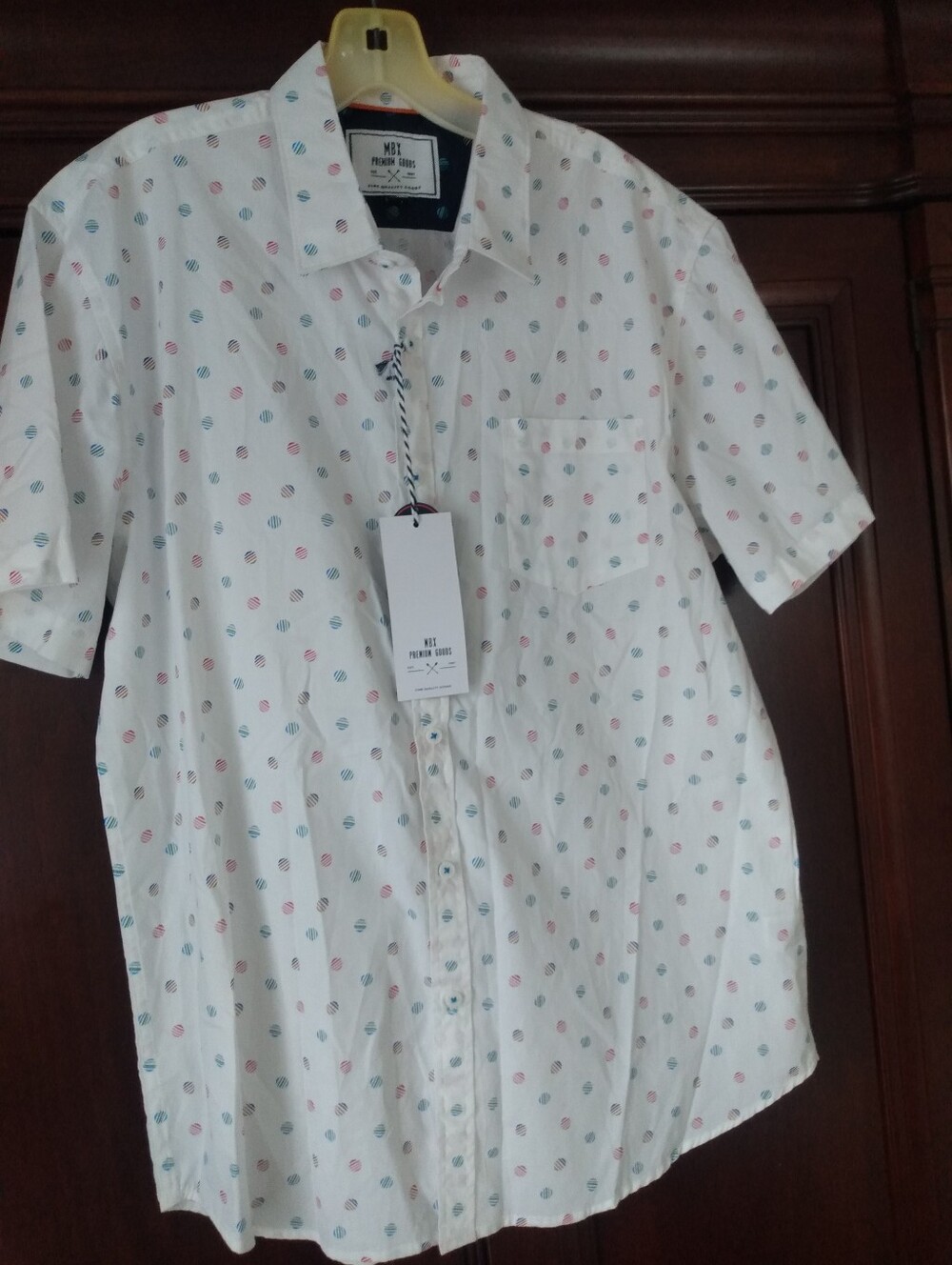 MBX White Short-Sleeve Button-Up Size XL NWT